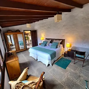 https://rk-hacienda-la-rekompensa.in-canary-islands.com
